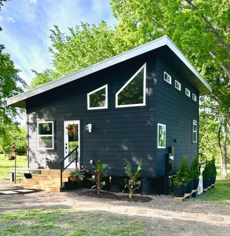 Why Homes Under 608 Sq Ft Are the Smartest Way to Live More With Less